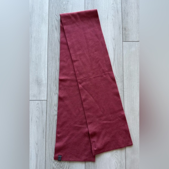 Arc’teryx Scarf 🧣Marino Wool Woman’s Blush - Picture 9 of 11